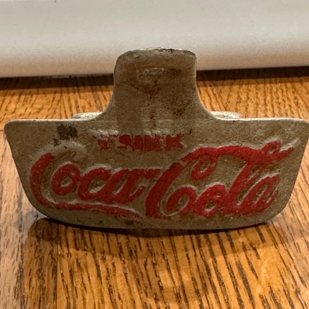 Vintage‎ Coca-Cola Bottle Opener Unisex OS Silver Good Starr Wall Mount USA